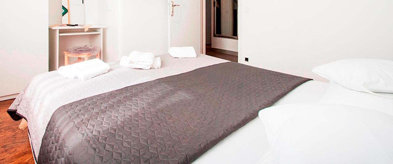 Monte B. Exclusive Apartment ロヴィニ エクステリア 写真