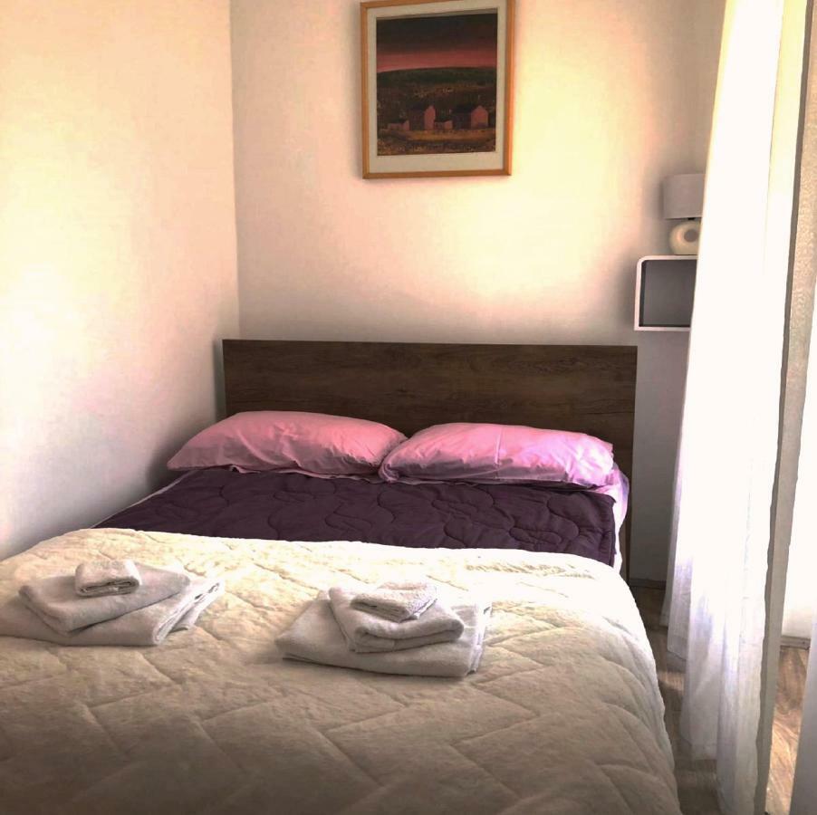 Monte B. Exclusive Apartment ロヴィニ エクステリア 写真